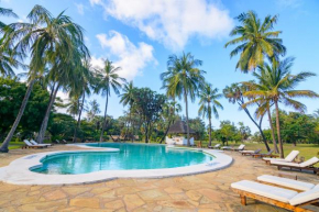 APART NO 210 situated at Lawford's beach resort